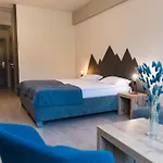 синя гора Hotel *