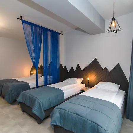 Hotel синя гора