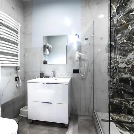 синя гора Hotel *