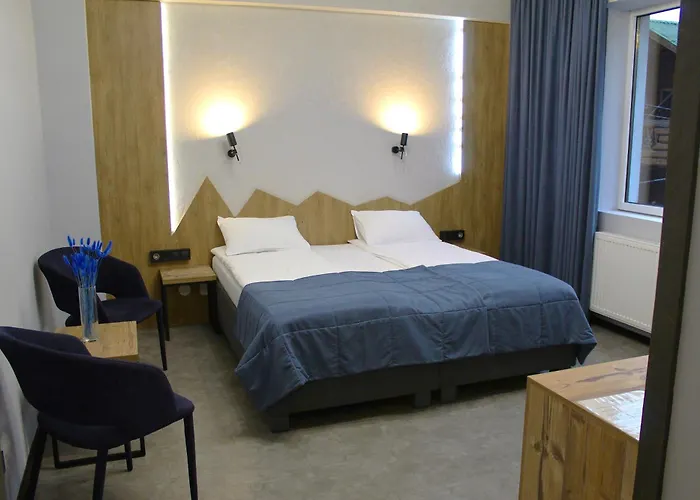 синя гора Otel Bukovel