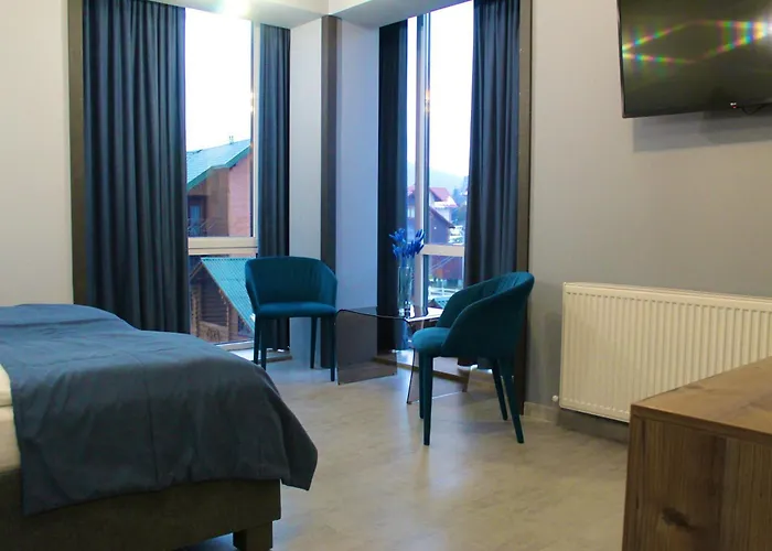 синя гора * 布克维